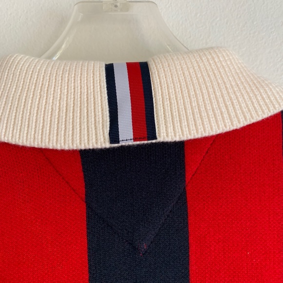 Unique Tommy Hilfiger mixed stripe button top - Picture 6 of 8